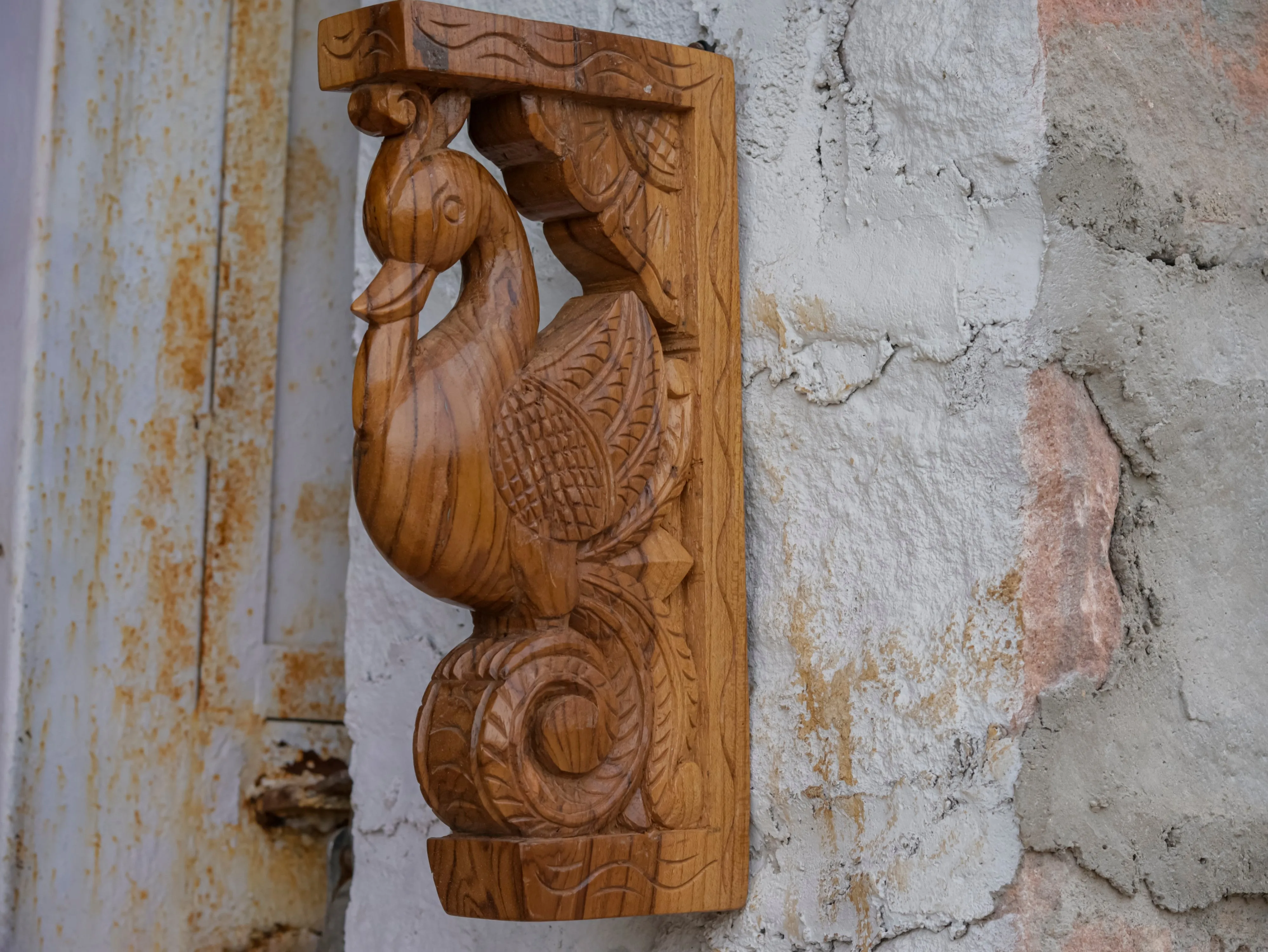 Classic Bird Solid Teak Door Bracket
