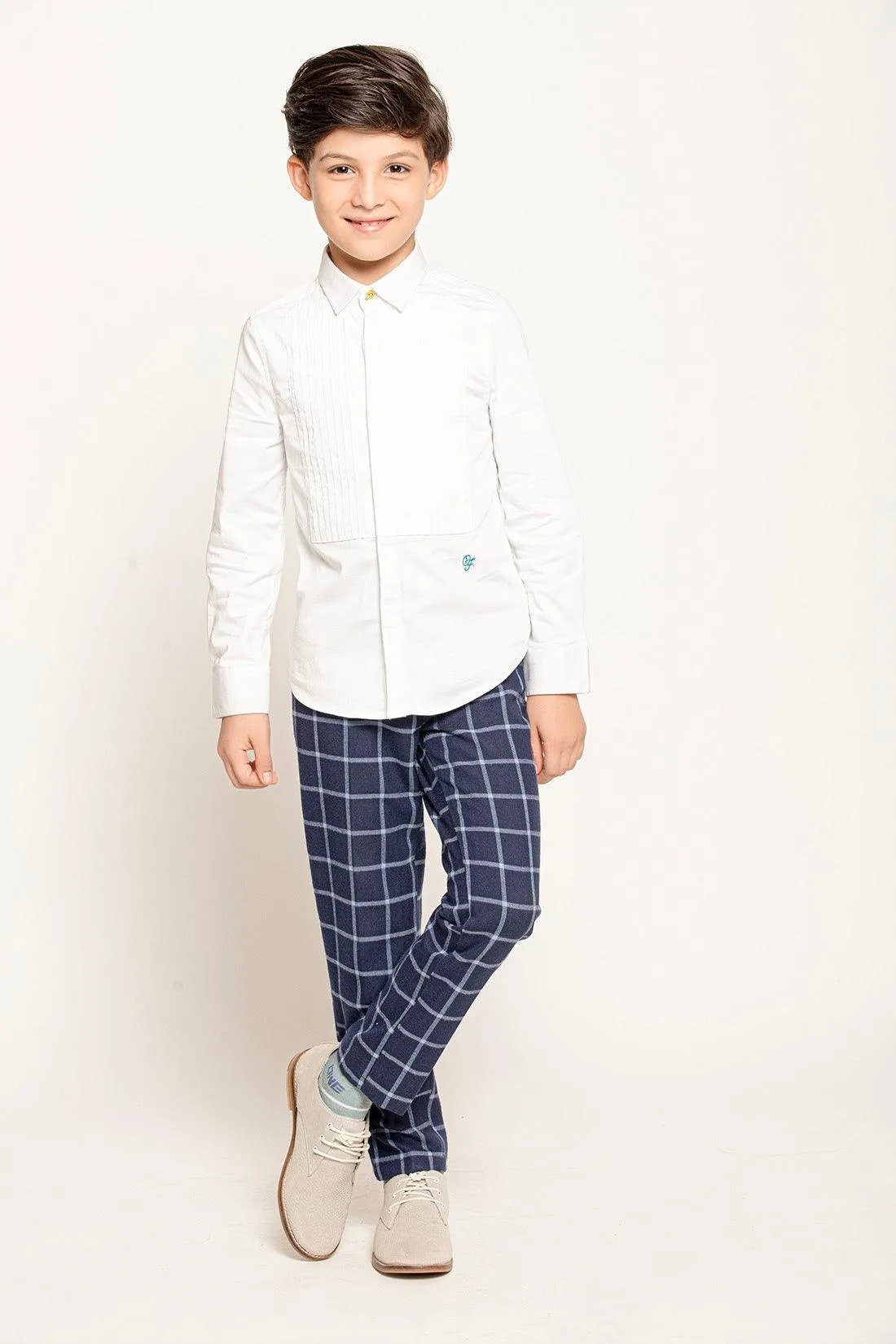 One Friday White Solid Shirt