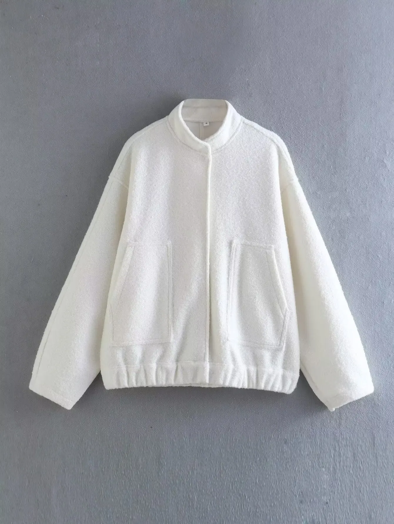Stand-up collar plain coat