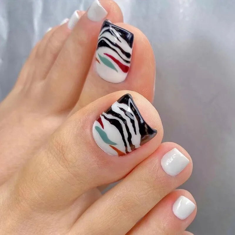 Stylish 24pcs Press on Toe Nails