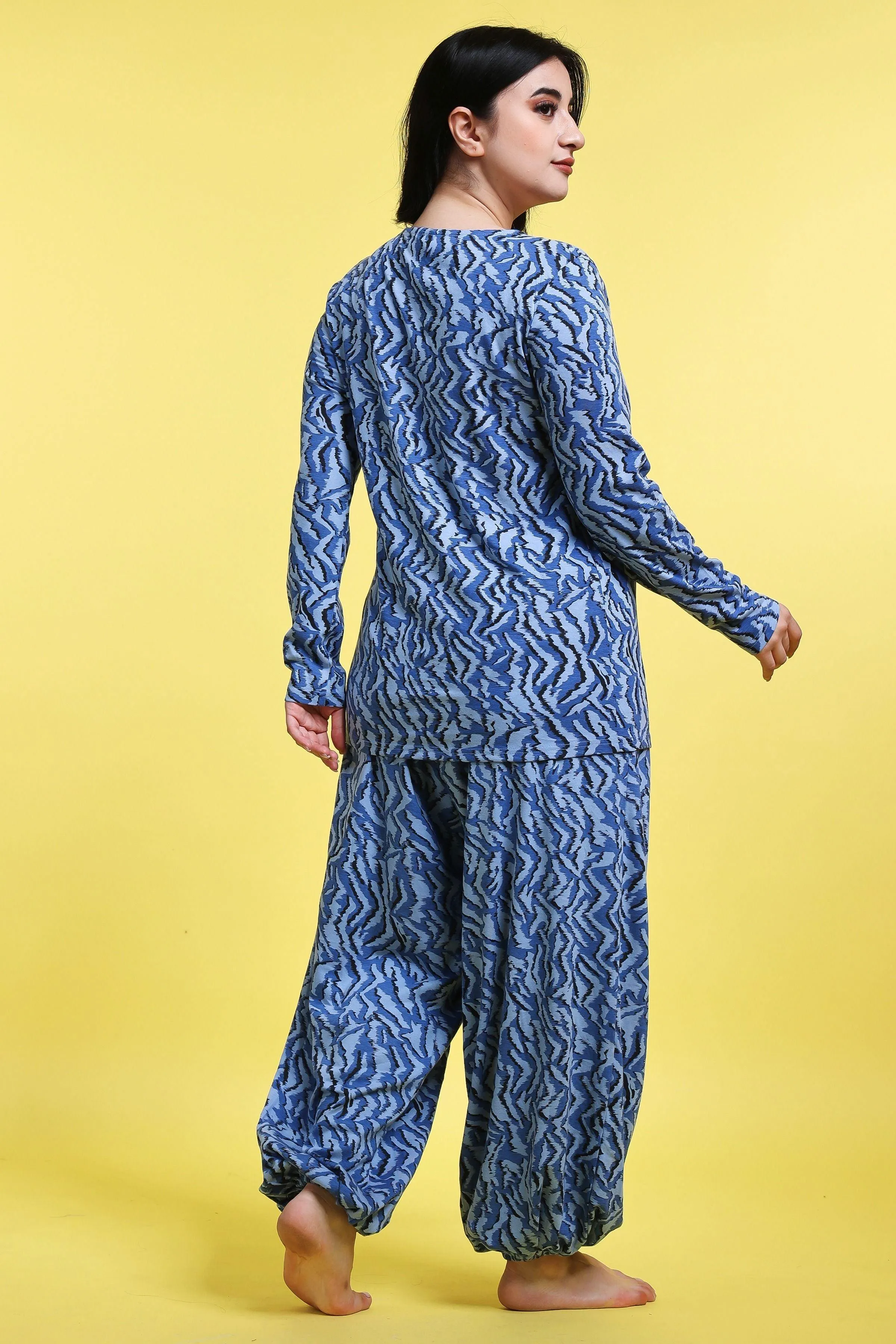 Zig Zag Abstract Printed Night Suit Set-Blue